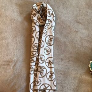 Michael Kors reversible ivory and brown scarf
